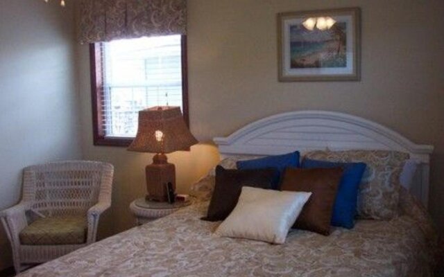 5 O'Clock Somewhere - 4 Br Home