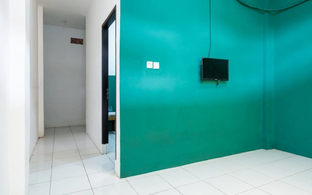 RedDoorz Near Bigmall Samarinda 2