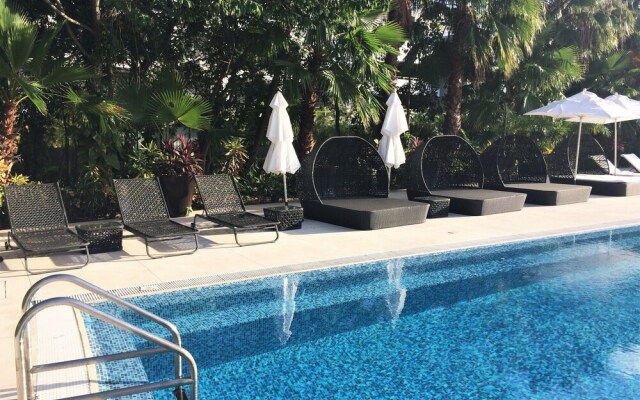 Lorena Ochoa E200 by iMexico