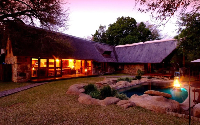Indlovu River Lodge