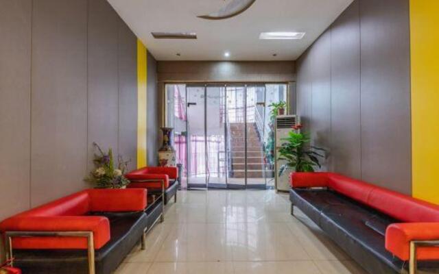 Yiju Hotel (Pingding Shandong An Road)