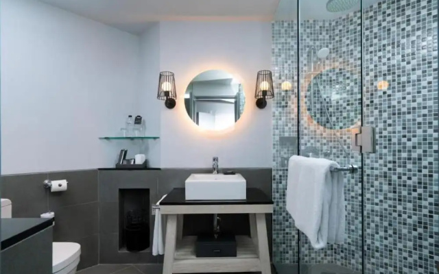 Hard Rock Hotel Bali - Spacious Deluxe Room
