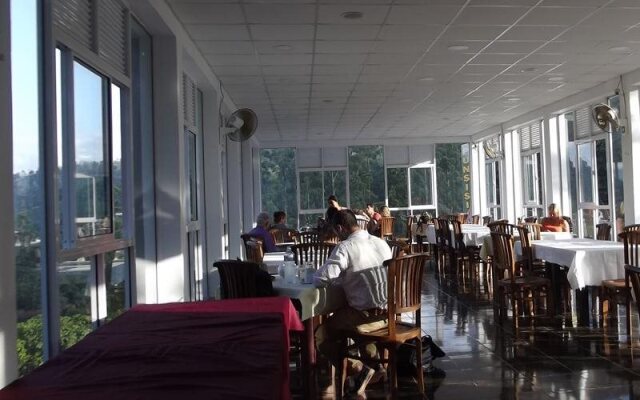 Punsisi Rest Hotel