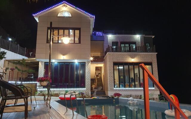 Gapyeong landevue pension