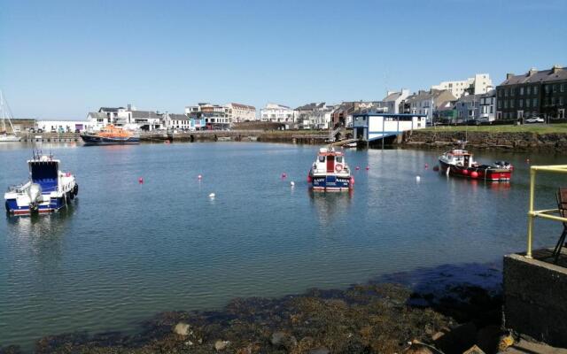 Mervue Apartment, 4 Causeway View, Portrush