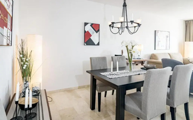 MA2- Sea views, walking distance to Puerto Banus