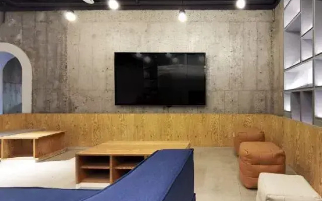 Roomix Hostel (Shanghai Jing'an Temple)