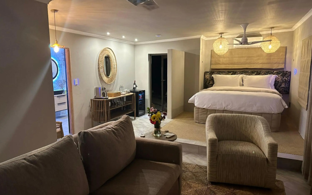Oase by 7 Star Lodges - Greater Kruger Private 530ha Reserve