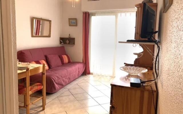 Appartement Balaruc-les-Bains, 1 pièce, 4 personnes - FR-1-503-16