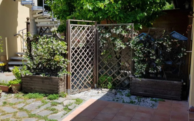 Villa Liberty il Lauro Bed and Breakfast