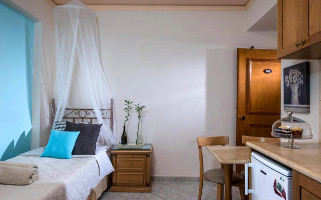 Socrates Hotel Apartments