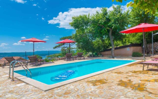 Holiday home in Crikvenica 39416