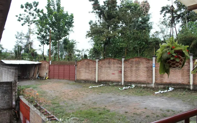 Hotel Flor del Campo