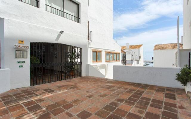 Second Line Beach Apartment