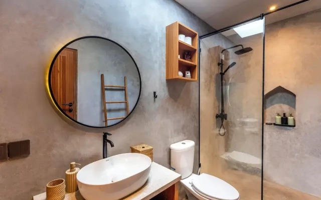 Dela Villa by Betterplace