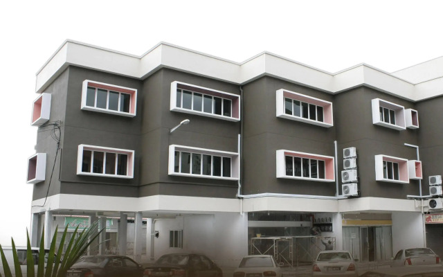The Osborne Apartments - The Majestic