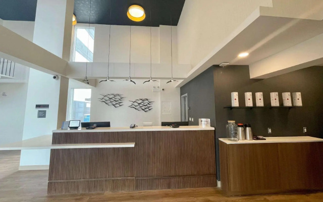 Aiden By Best Western @ Superior Shores