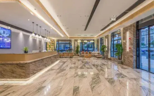 Duogao Hotel (Cixi Zhouxiang Branch)