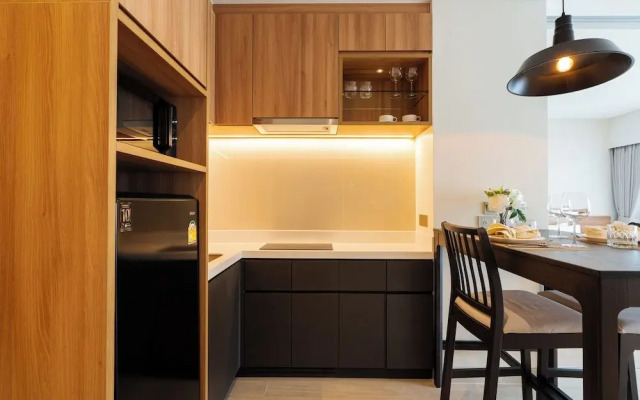 Cozy LakeSide apartments in Laguna