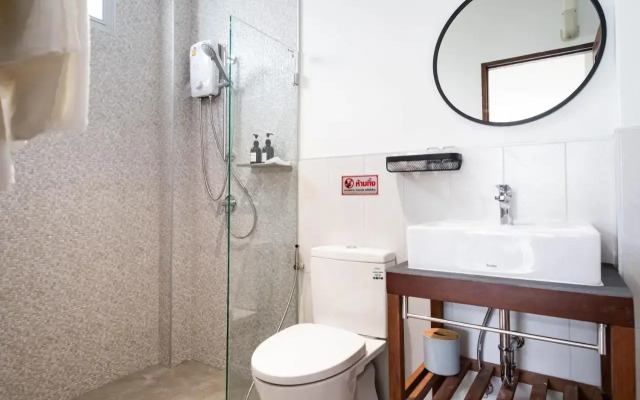 Baan Kamana Guest House