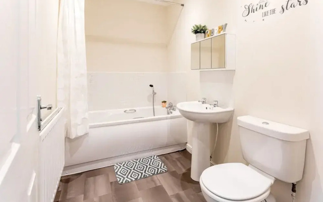Liverpool Short Stay-Belmont Suite