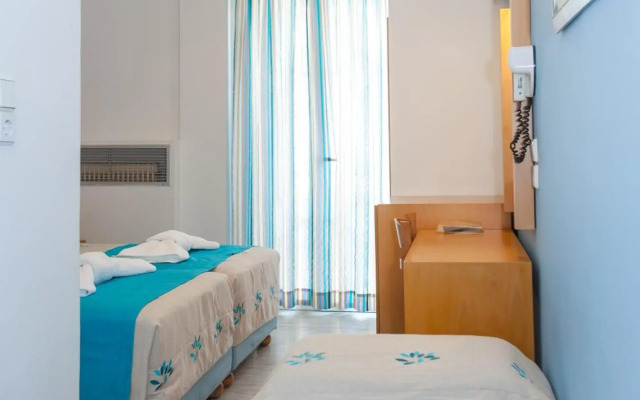 Frini Hotel