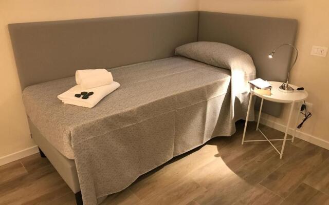Honey Rooms