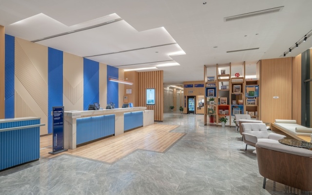 Holiday Inn Express Huangshi Cihu Lake by IHG — фото 2