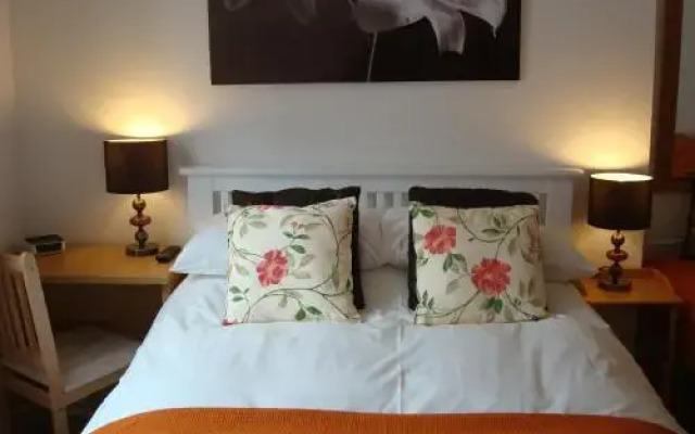 Okeside Cottage B&B