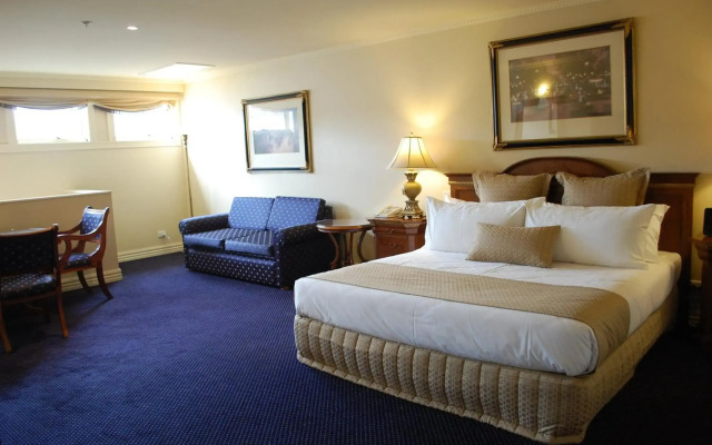 Canterbury International Hotel