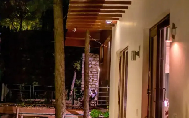 Seclude Kasauli