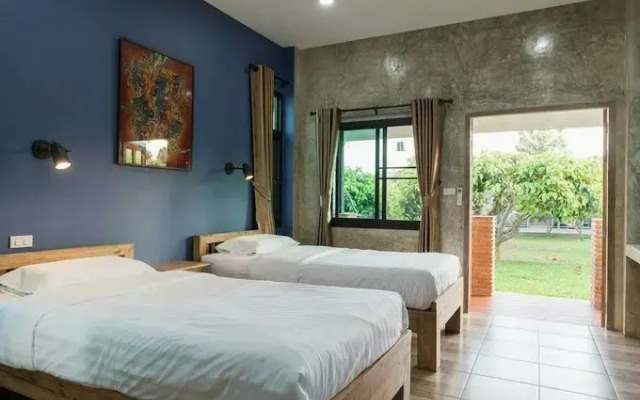 Baansuan Tisa Resort