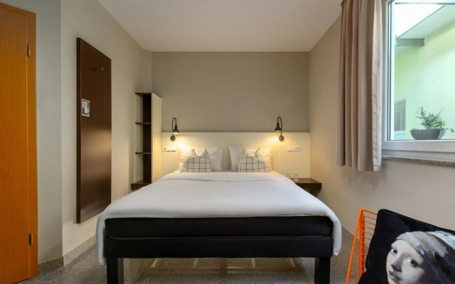 SleepinRoomz Boutique Hotel