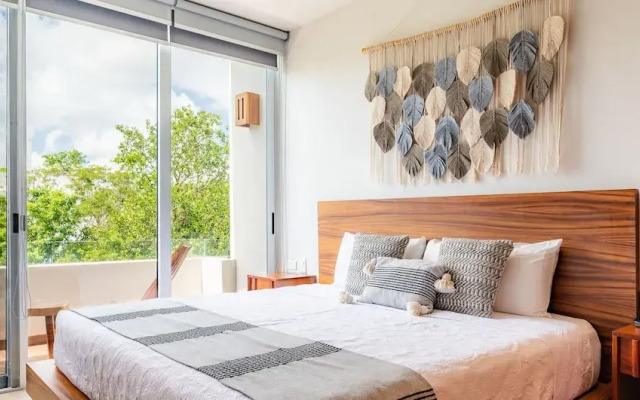 NHOA 303A Lux 2BR Pool View Aldea Zama