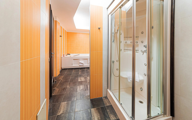 Abalon Pompei Resort