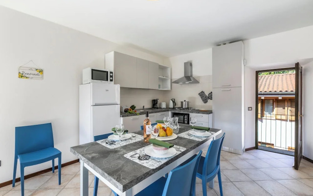 Nel Cuore Di Baveno 50m from Lake