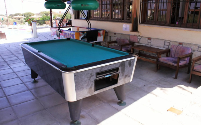 Ampavris Family Apartments