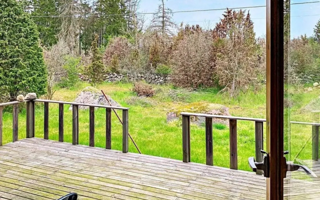 4 Person Holiday Home in Löttorp