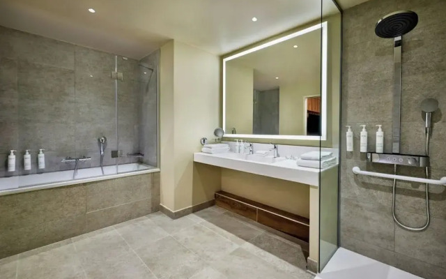 Courtyard By Marriott Lyon Eurexpo Stadium