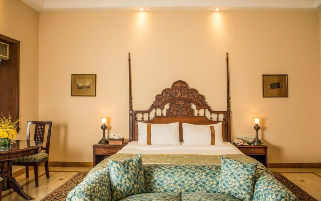 The Lalit Laxmi Vilas Palace