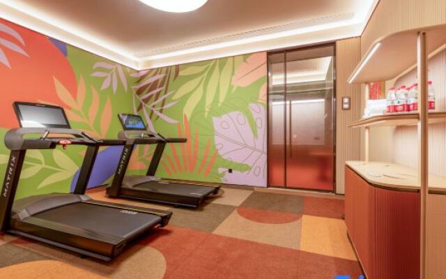 Orange Hotel (Nanjing Liuhe Longchi Metro Station)