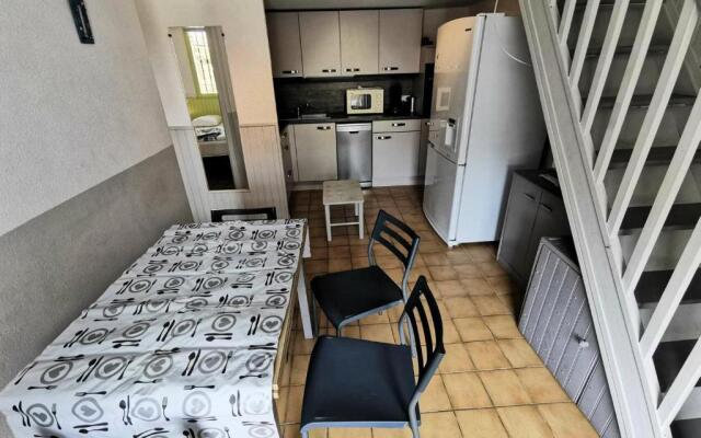 Résidence GRANDE BLEUE - Maisons & Villas pour 6 Personnes 094