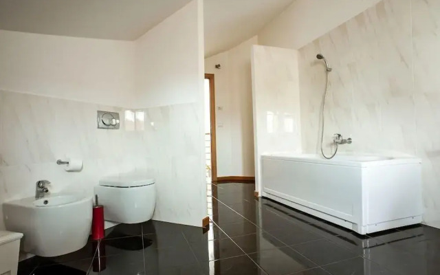 Villa Daniela Apt-B
