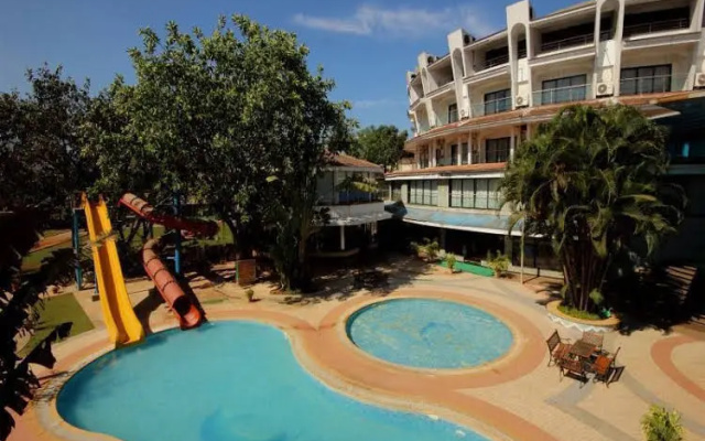 Bijis Hill Retreat – Pool – Lonavala