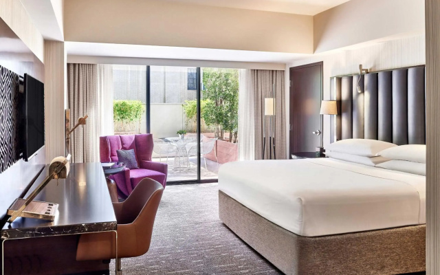 Sheraton Grand Los Angeles