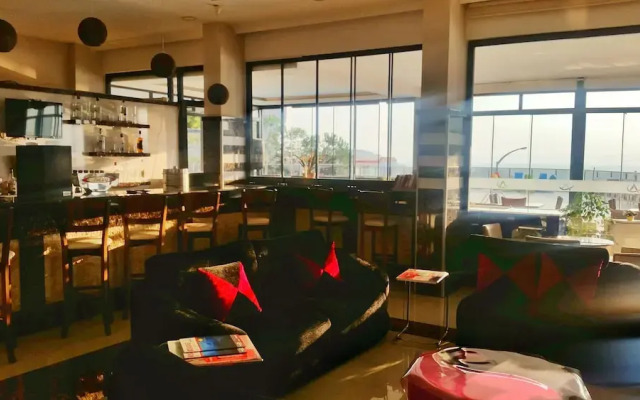 Comfort Ada Class Hotel
