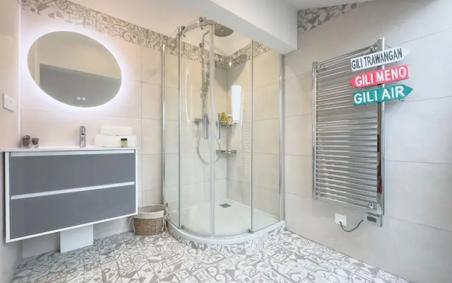 Le Duplex in Cannes With 4 Bedrooms and 3 Bathrooms