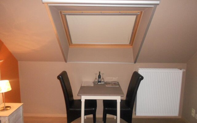 B&B Fruithof Tack