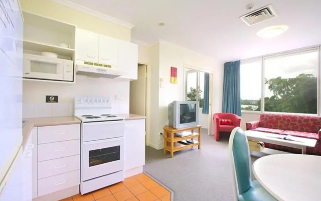 Chasely Apartment Hotel