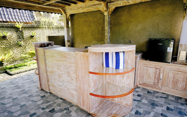 Alvia Joglo House with Private Pool